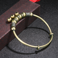 ✨ 50 % RABAT NU! 🔔 Justerbar armring med klokkeform – Stilfuld, elastisk og perfekt til hverdagsbrug – nem at tage af og på 💎