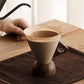 ☕🍂 NU: 50% RABAT I BEGRÆNSET TID – Rustik Keramisk Kaffekop – Unik Matglasur – Vintage Design – Træhåndtag – Alsidig – Perfekt Gave til Kaffeelskere 🪵✨🛡️